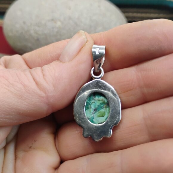 Southwest Aqua Green Spider Web Turquoise 925 Sterling Silver Pendant - Picture 4 of 7